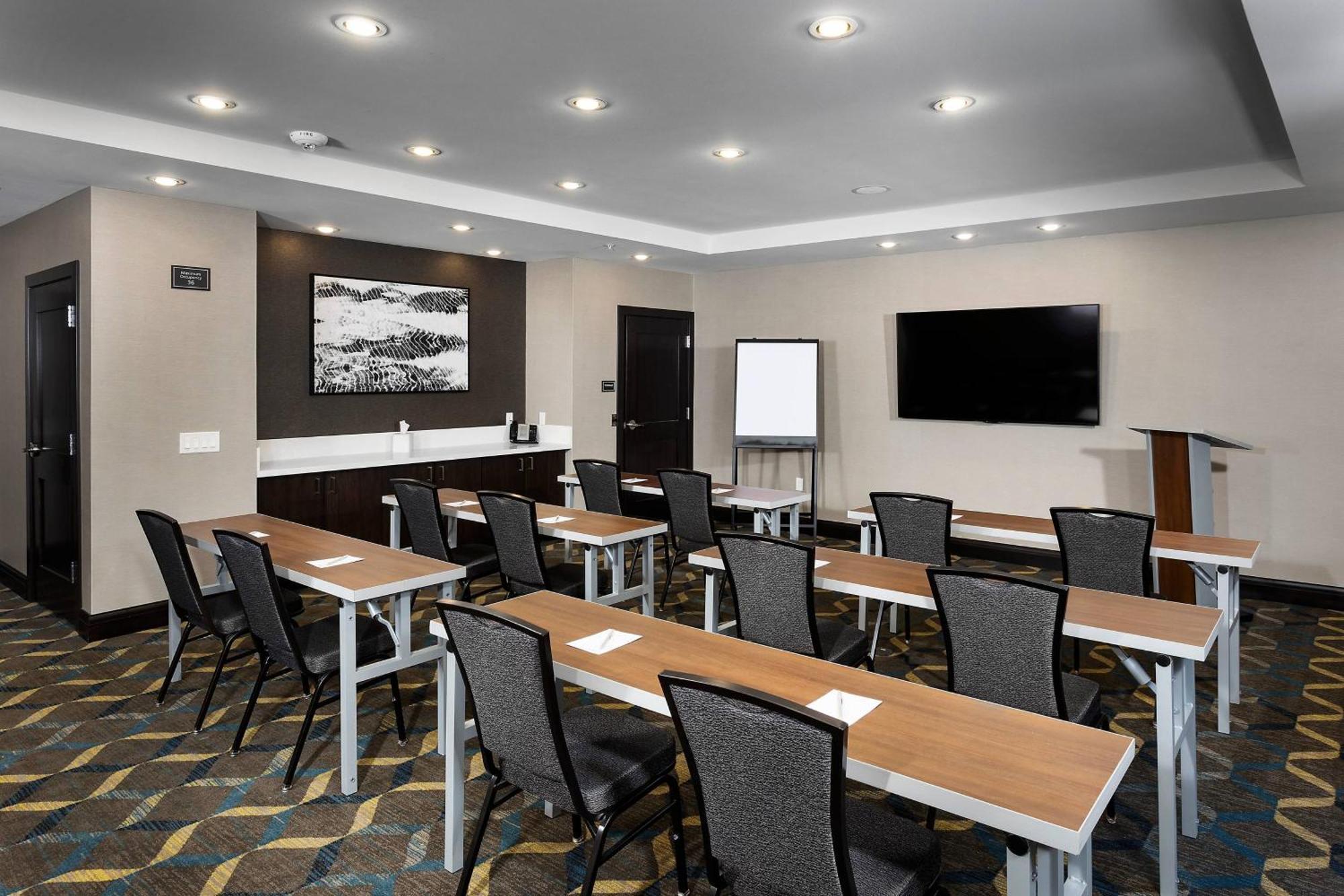 Residence Inn By Marriott Milwaukee Brookfield Eksteriør billede